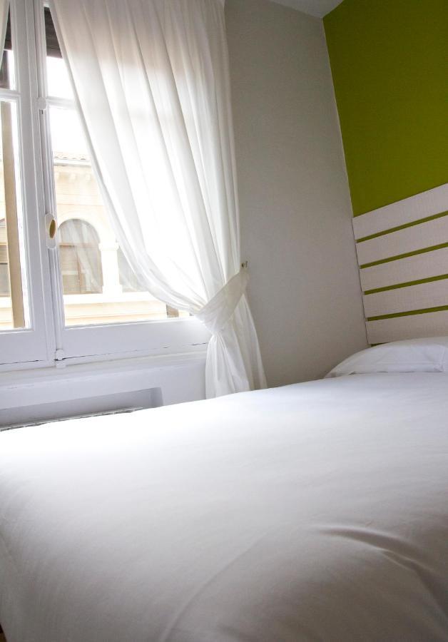 Hostal Boreal Mistral Burgo Eksteriør billede
