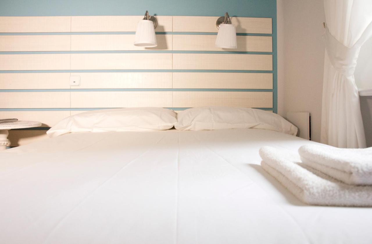Hostal Boreal Mistral Burgo Eksteriør billede
