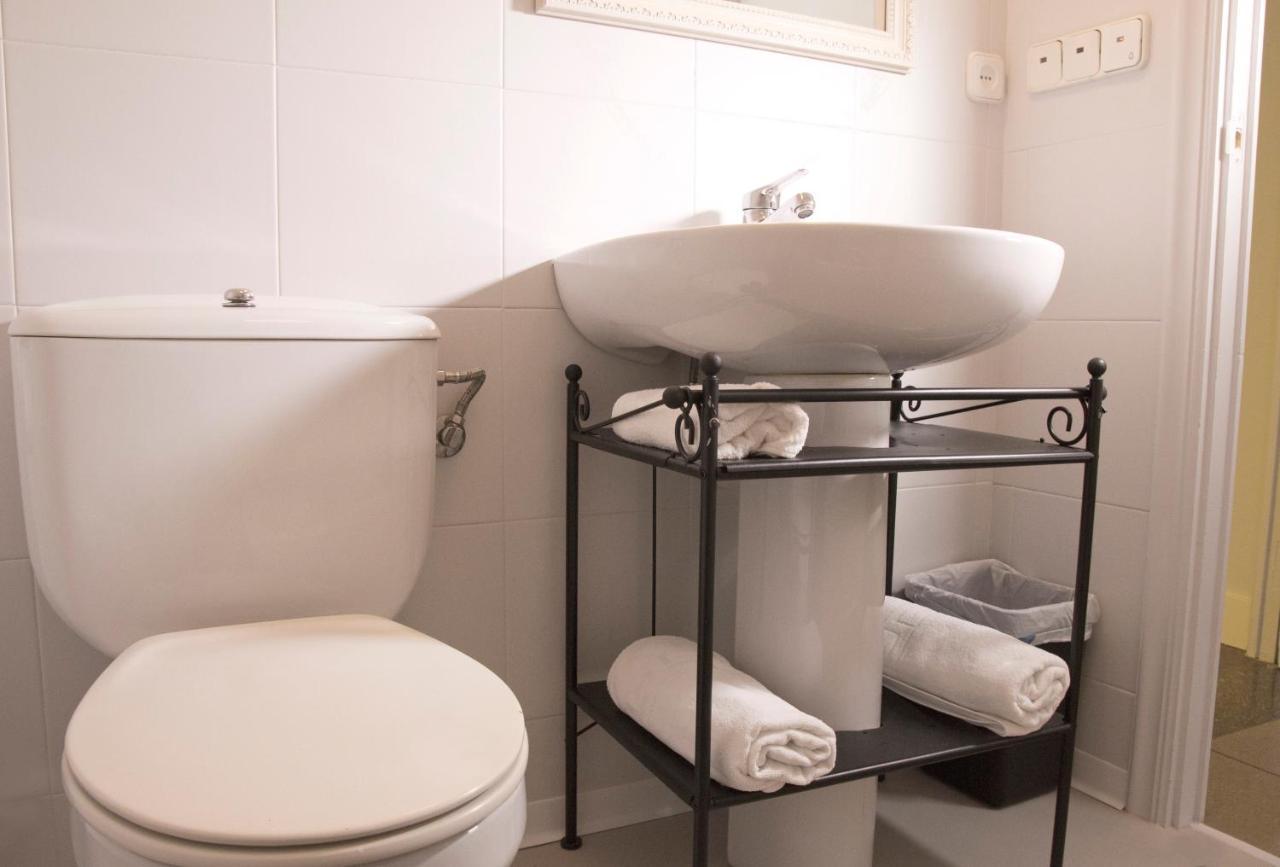 Hostal Boreal Mistral Burgo Eksteriør billede